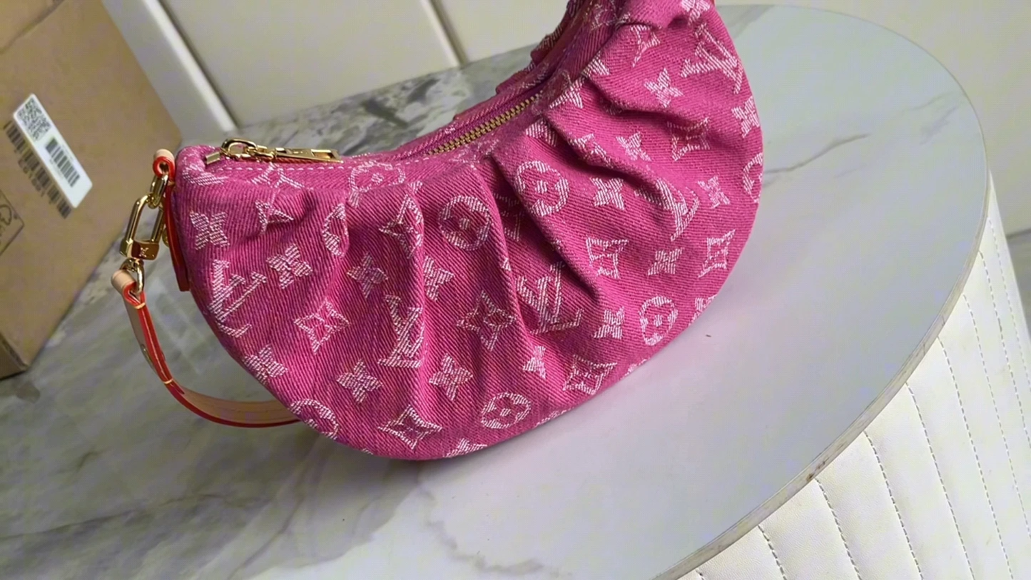 Louis Vuitton Bag — e63697a3