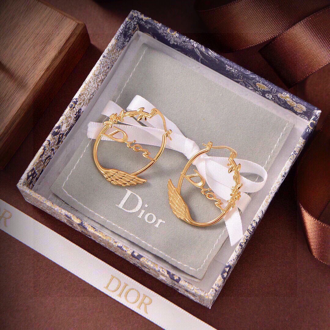 Dior Jewellery — fa4b1546