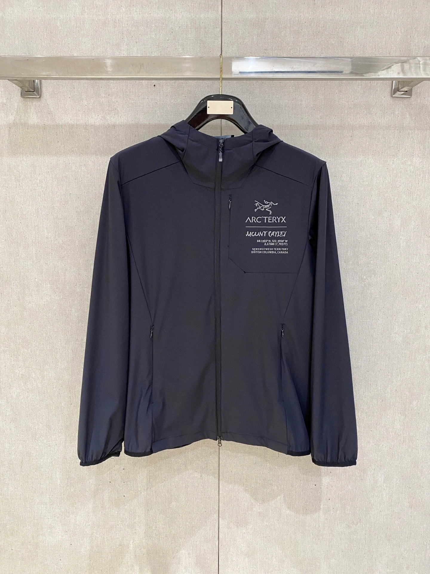 Jackets — 5c543f41