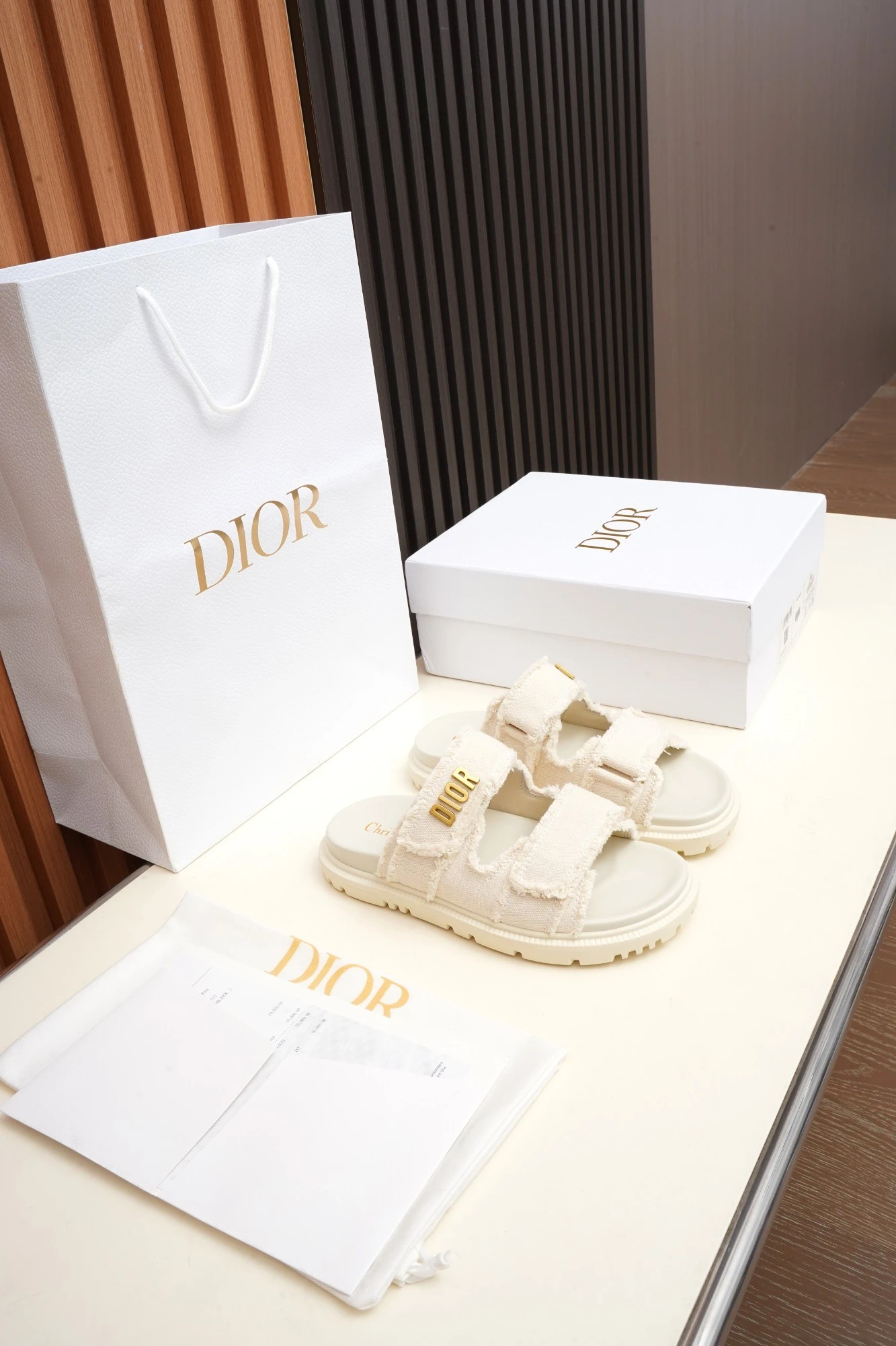 Dior Shoes — 81e81989
