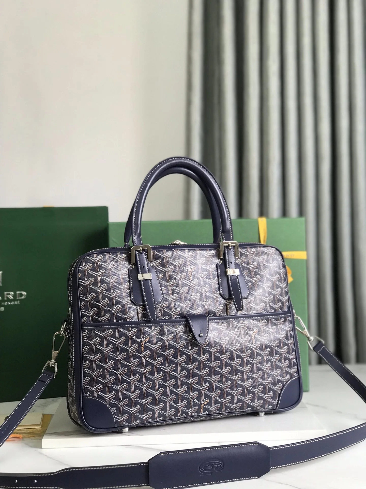 Goyard Bag — 37949d91