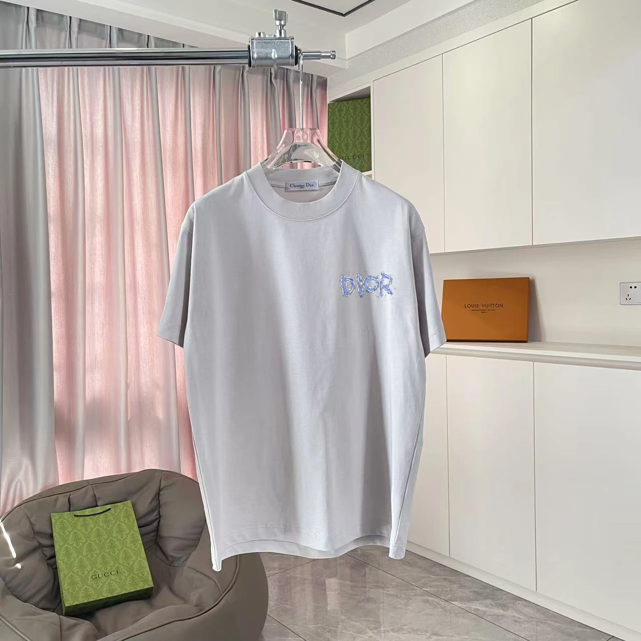 Dior T-Shirt — 003a9313