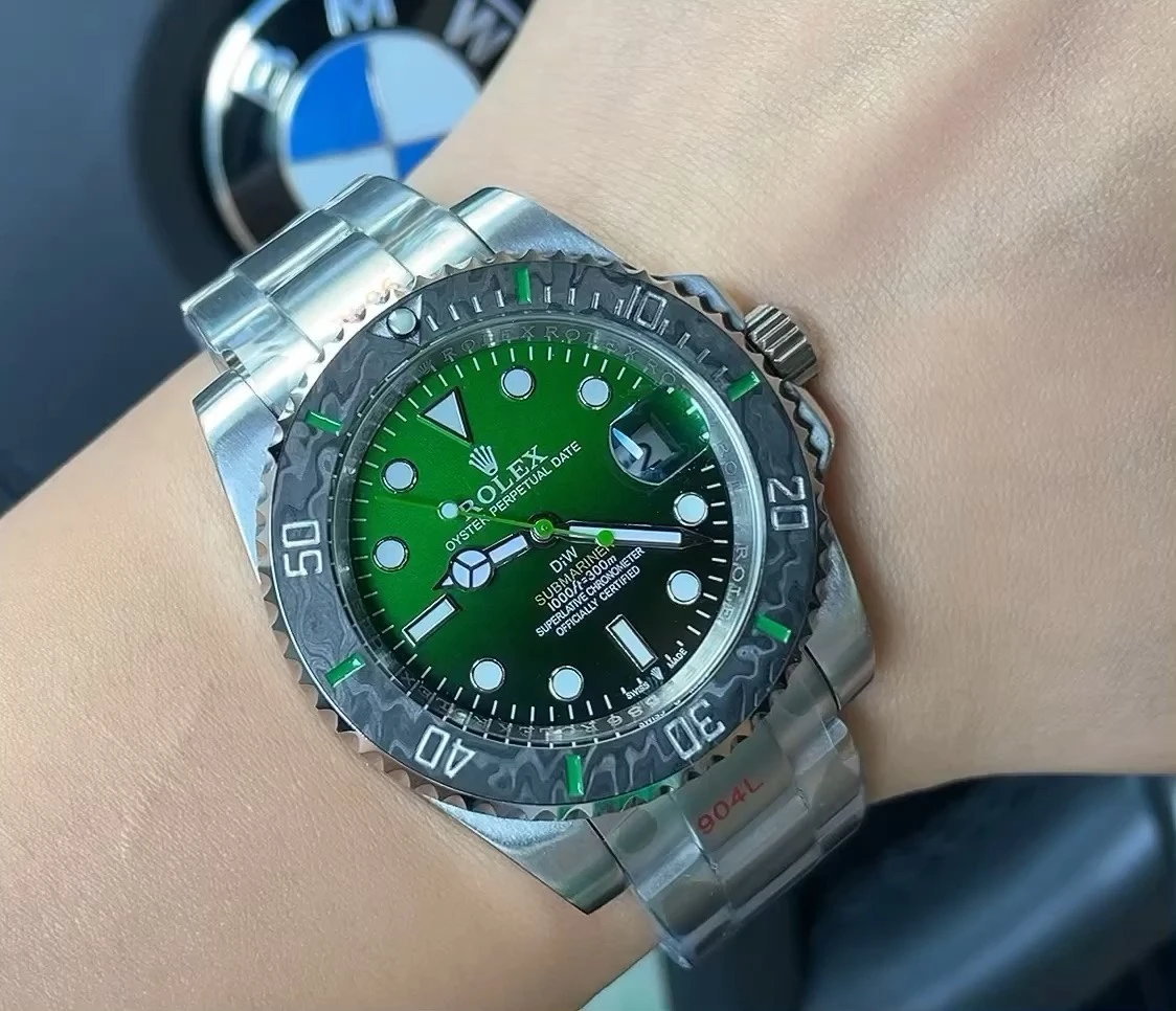 Rolex Watch — efebcaa3