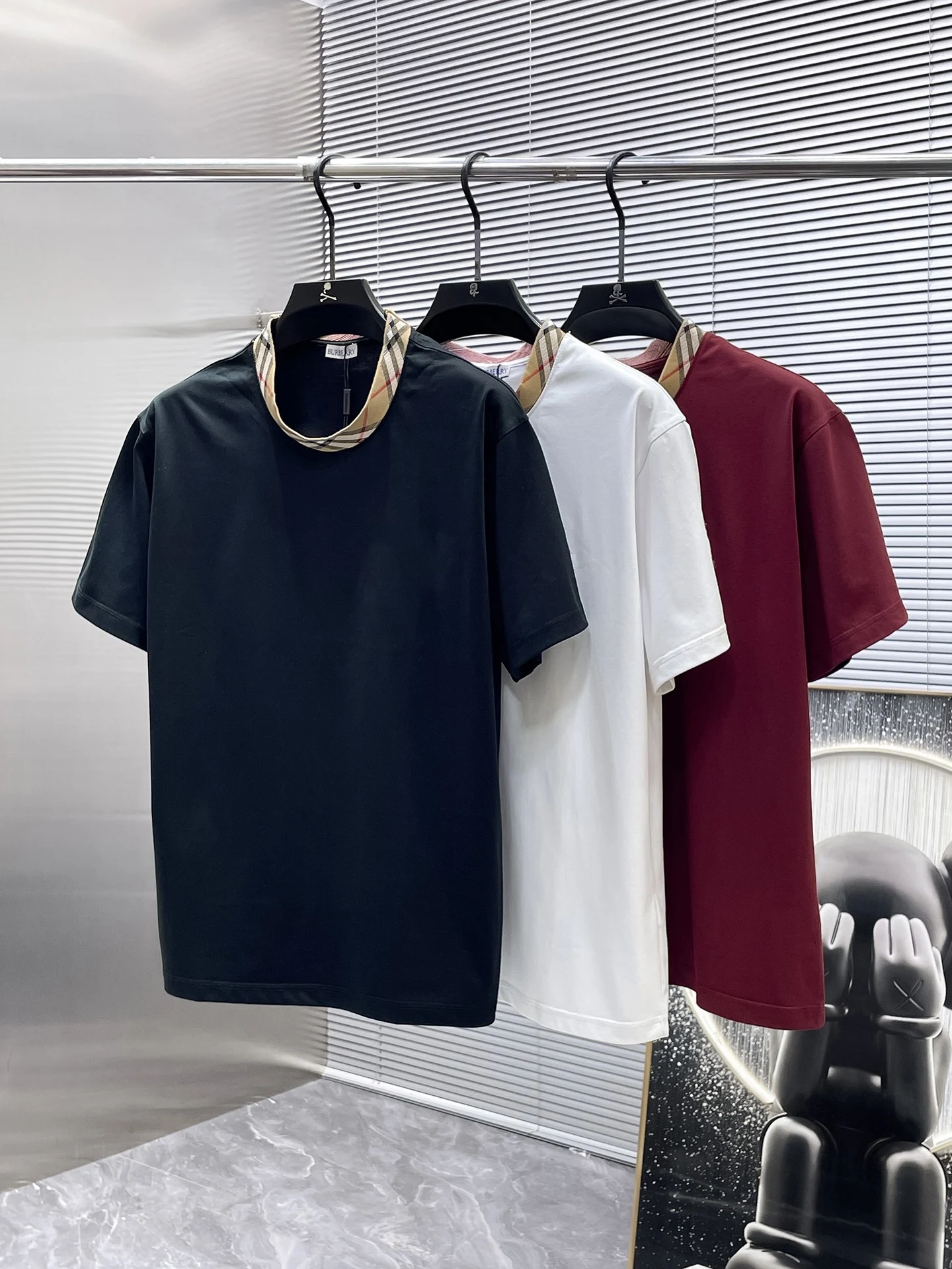 Burberry T-Shirt — d3d459d5