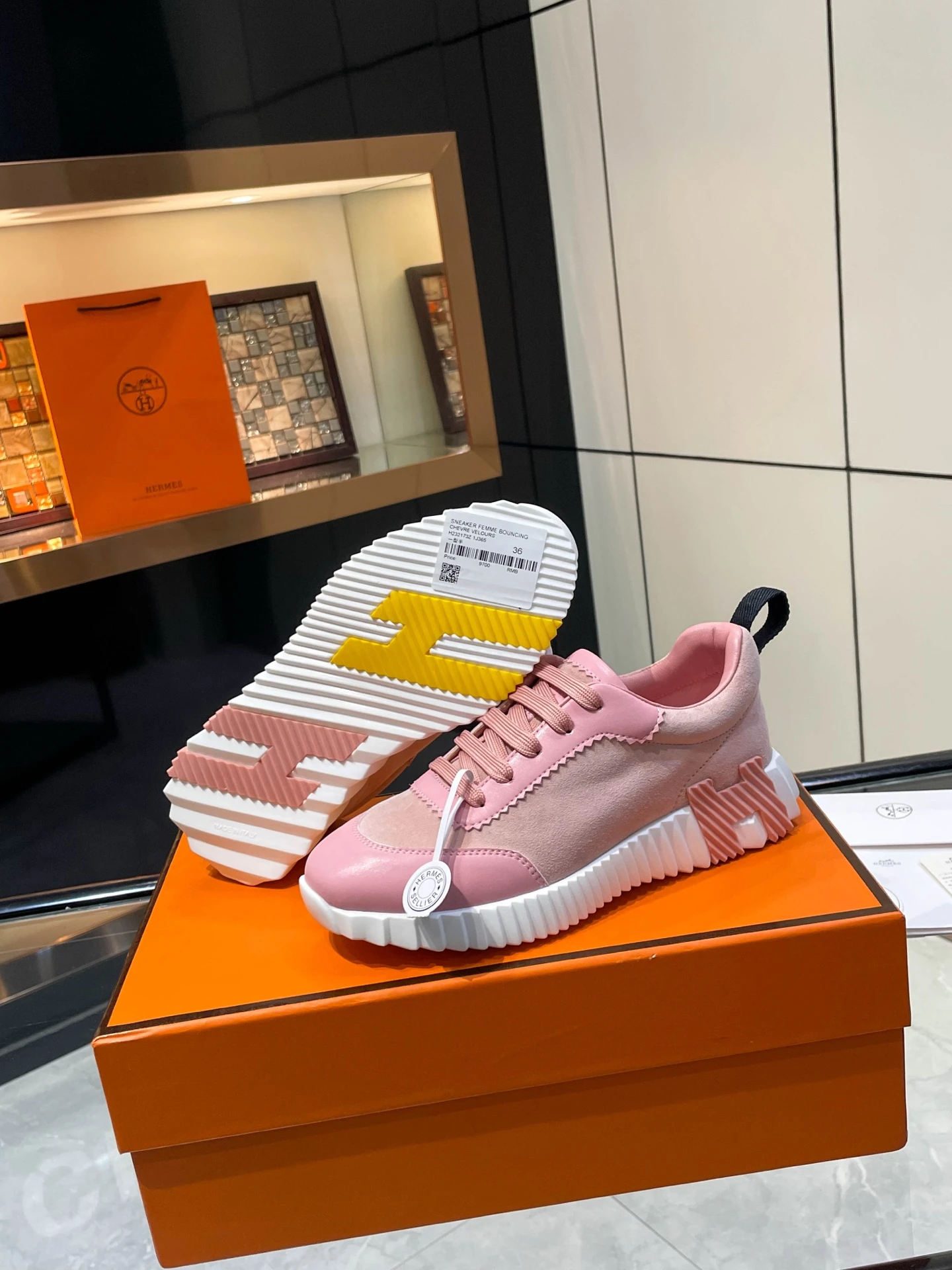 Hermès Sneakers — 0b4c7301