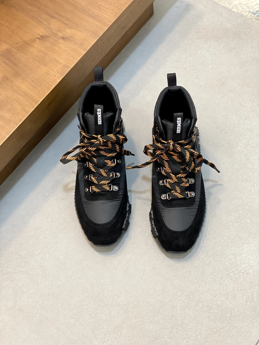 Hermès Sneakers — 916d9b44