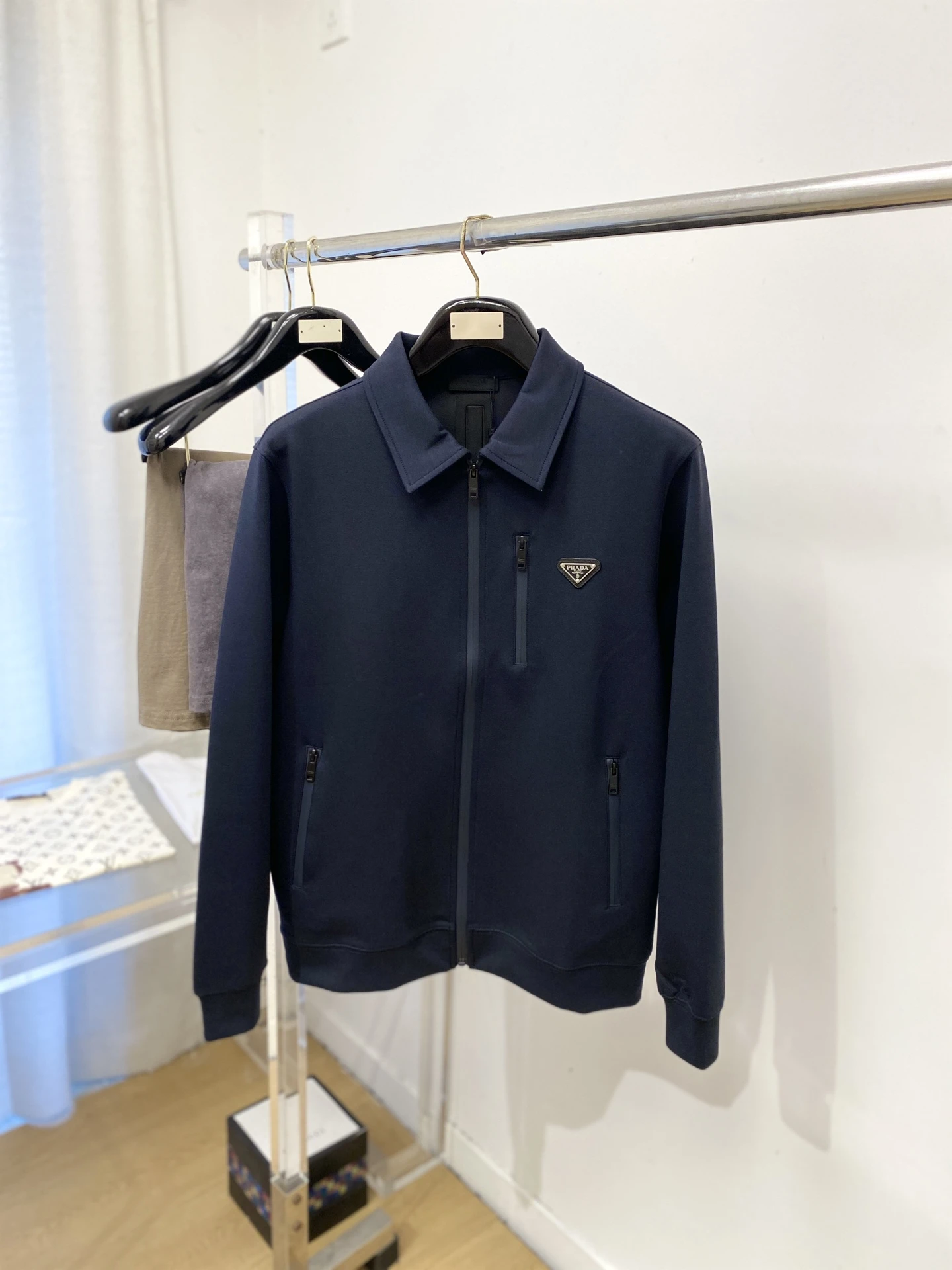 Prada Sweatshirts — 3af53bf5