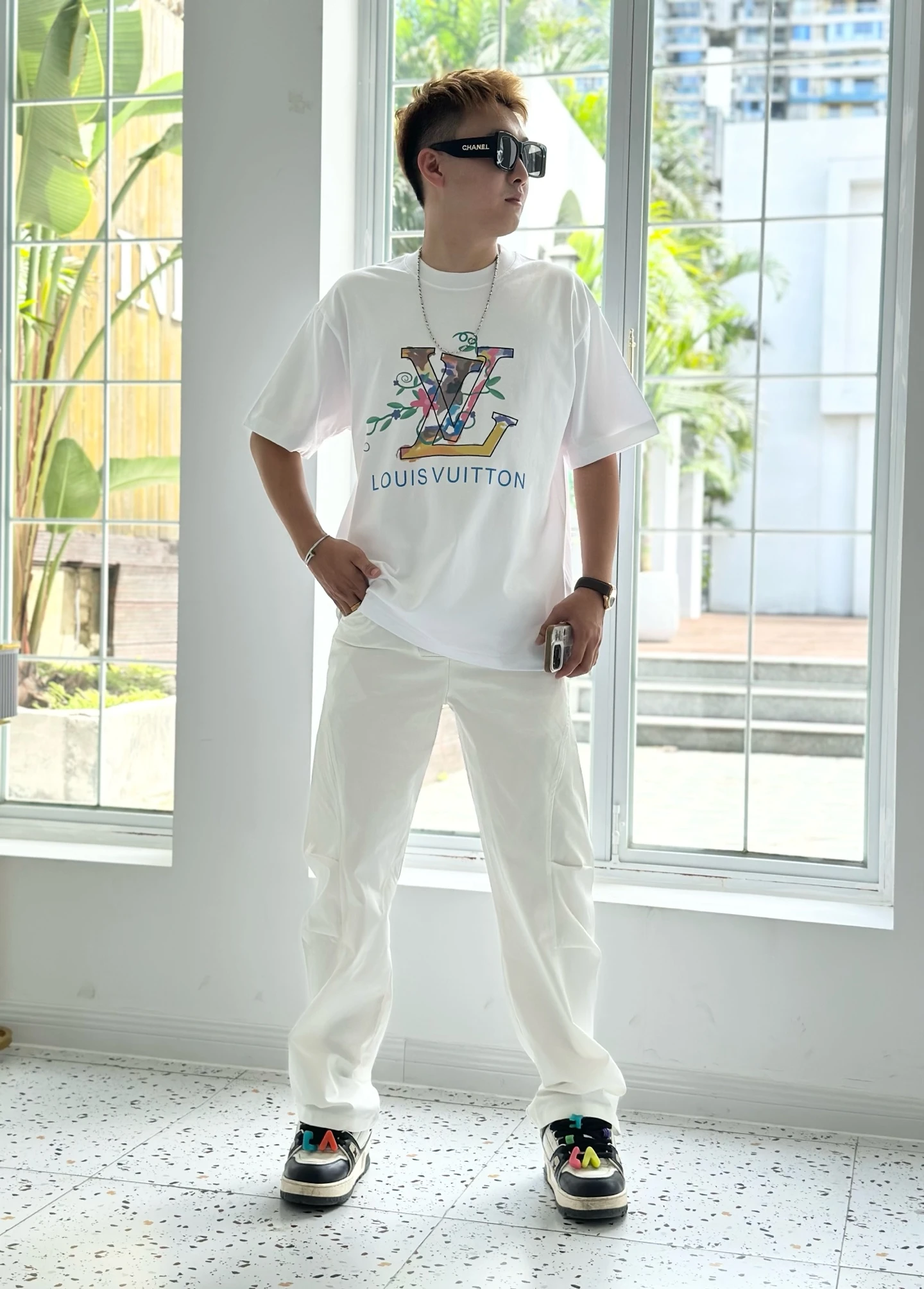 Louis Vuitton T-Shirt — 7d323f54