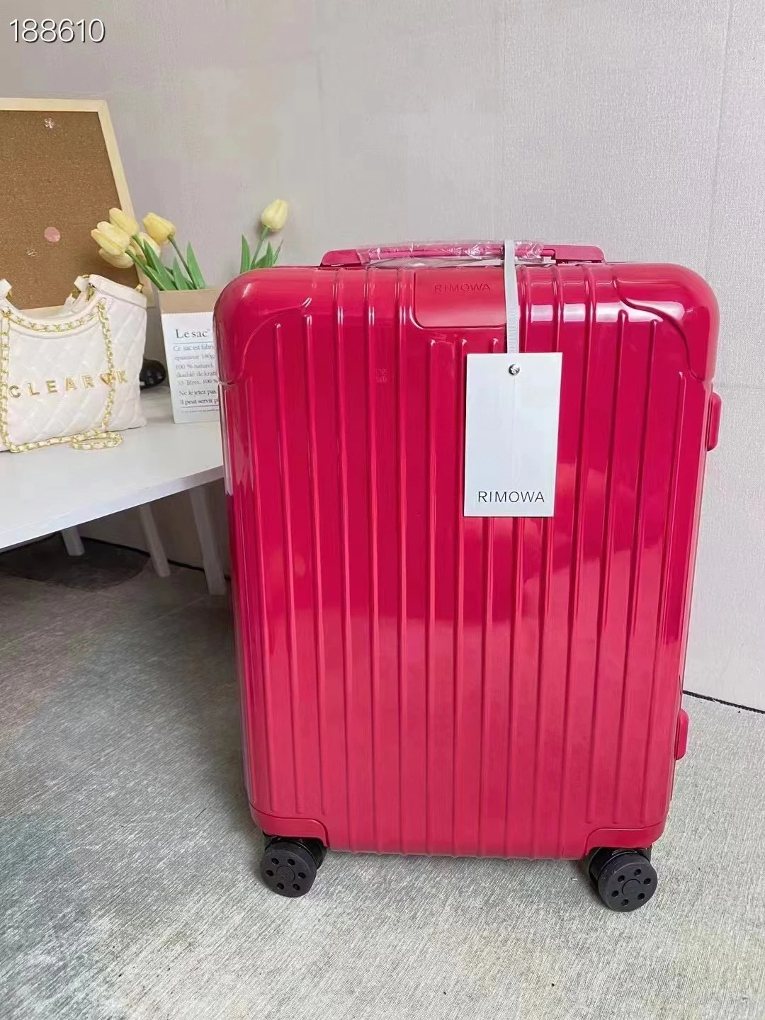 Luggage — 880b7ebb