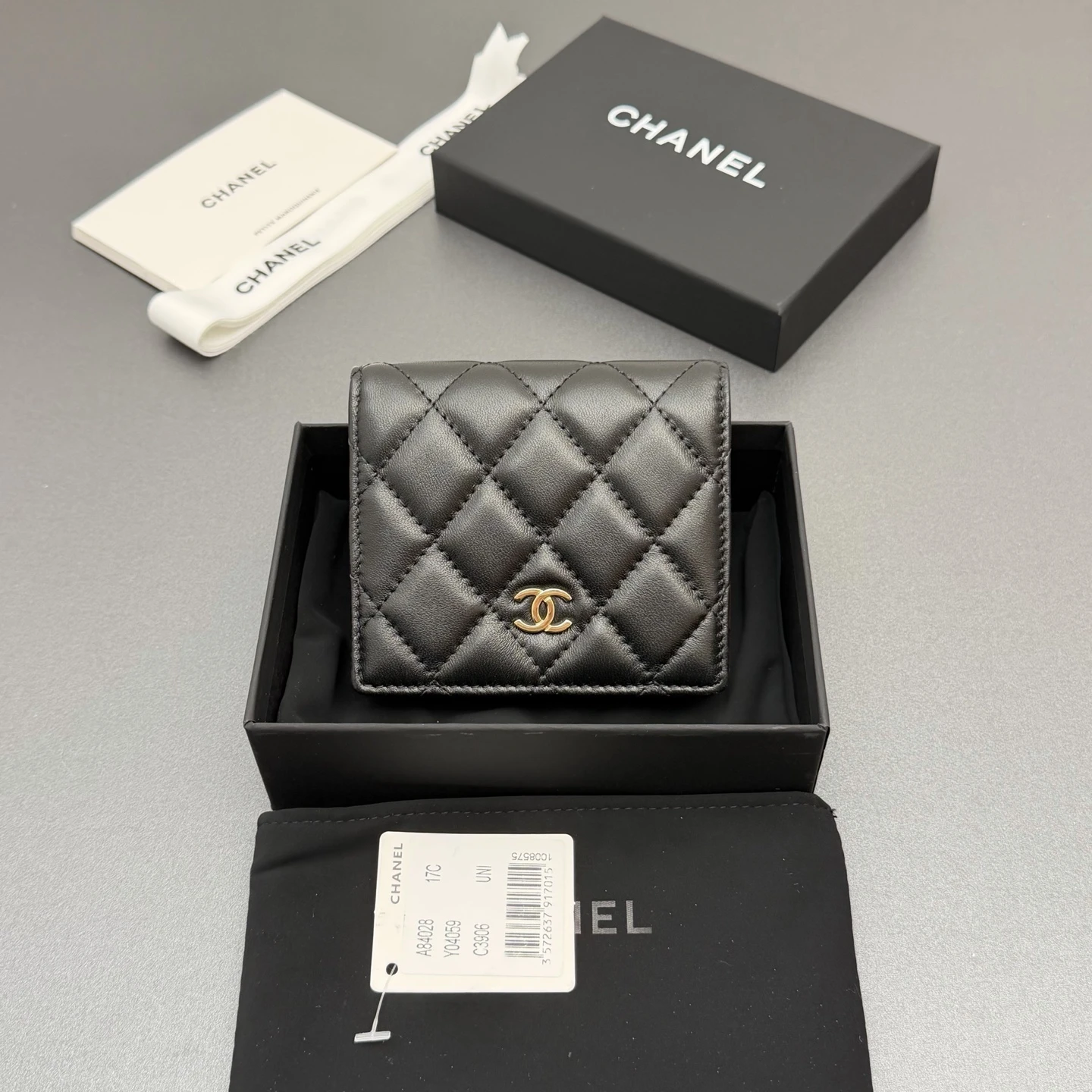 Wallets — e822e232