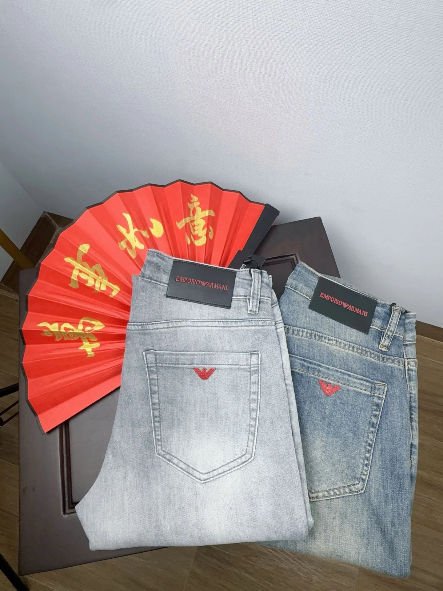 Armani Jeans — 69d02e66