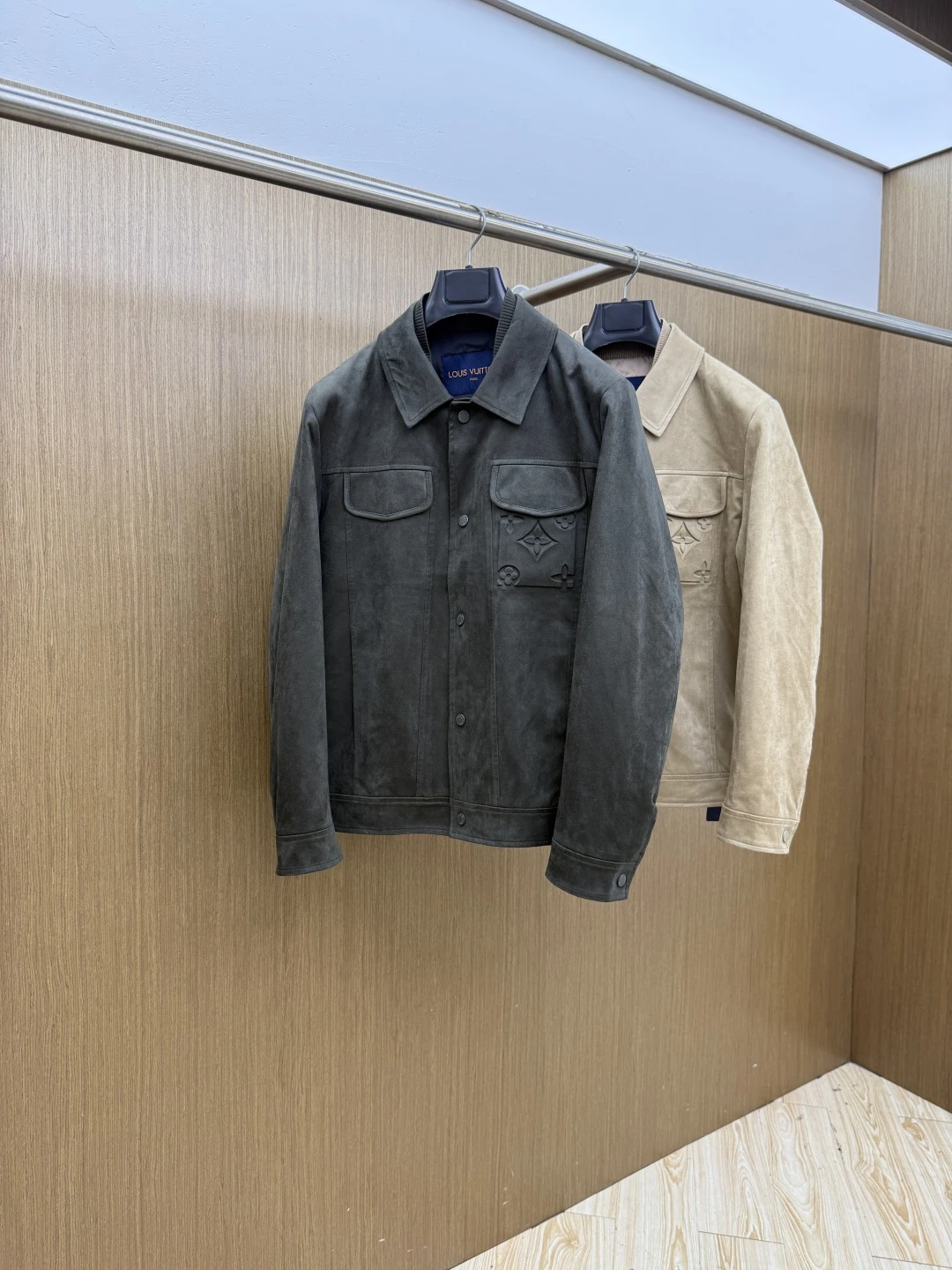 Louis Vuitton Jackets — 2330e20a