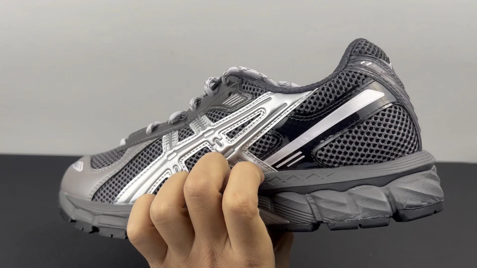Asics Shoes — 372d6cb2