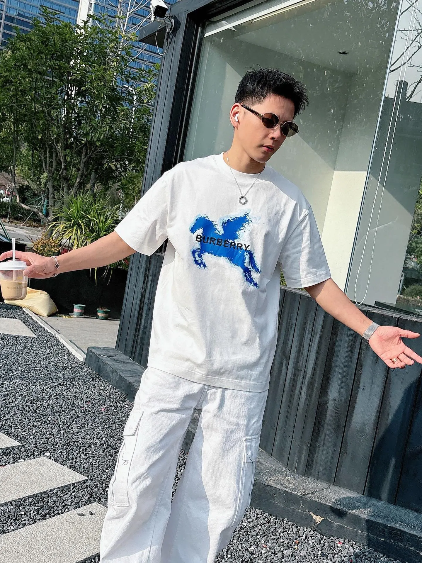 Burberry T-Shirt — b45d0a24