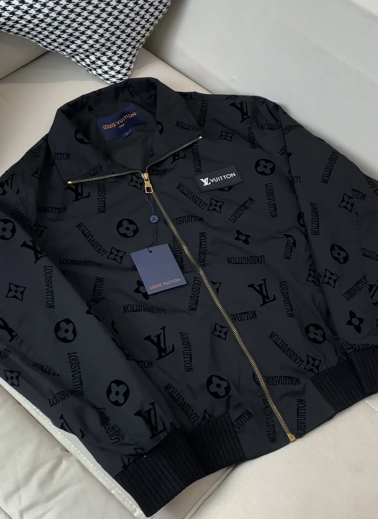Louis Vuitton Jackets — 595fd33d