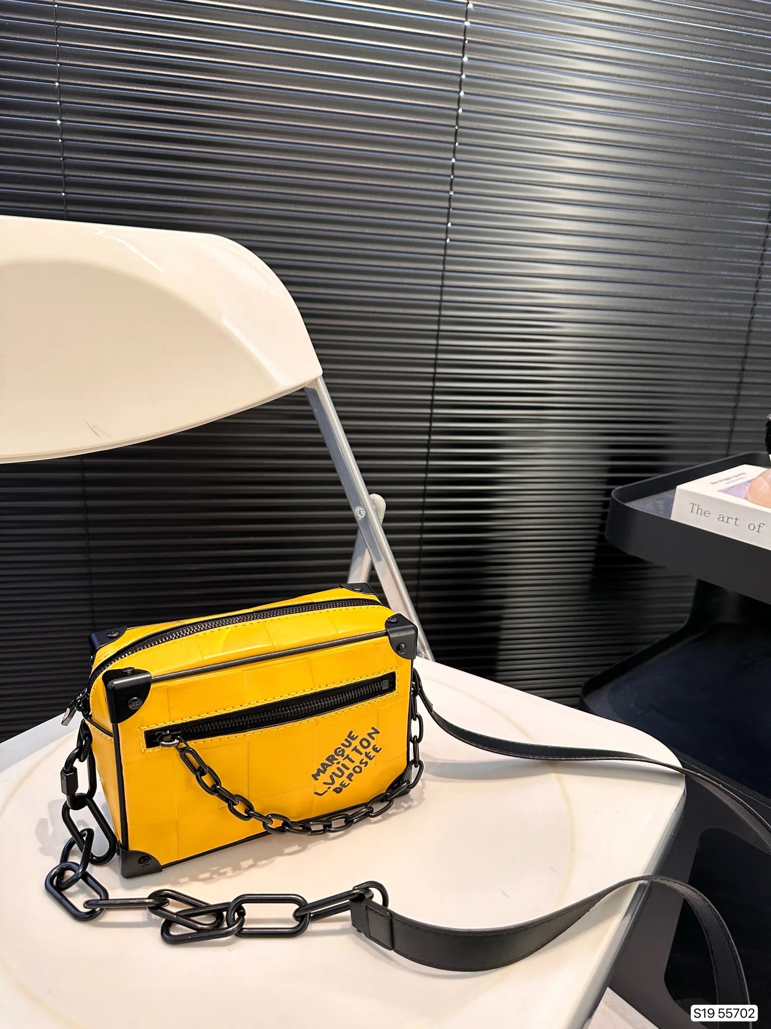 Louis Vuitton Bag — 0a0a470a