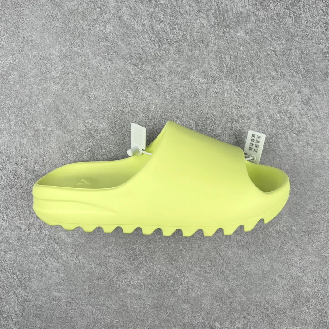 Adidas Slippers — 0d90b346