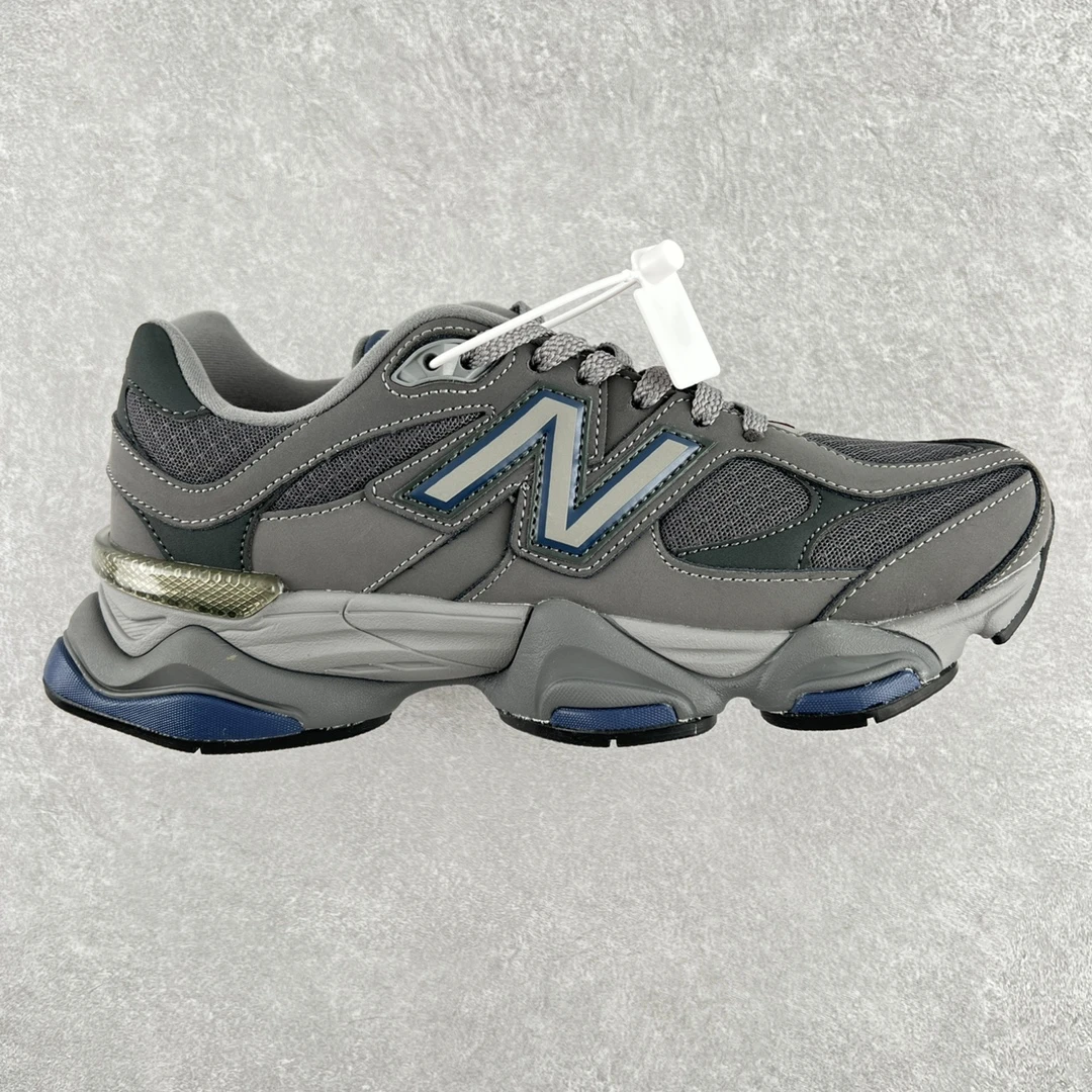 New Balance Sneakers — 5184a17c