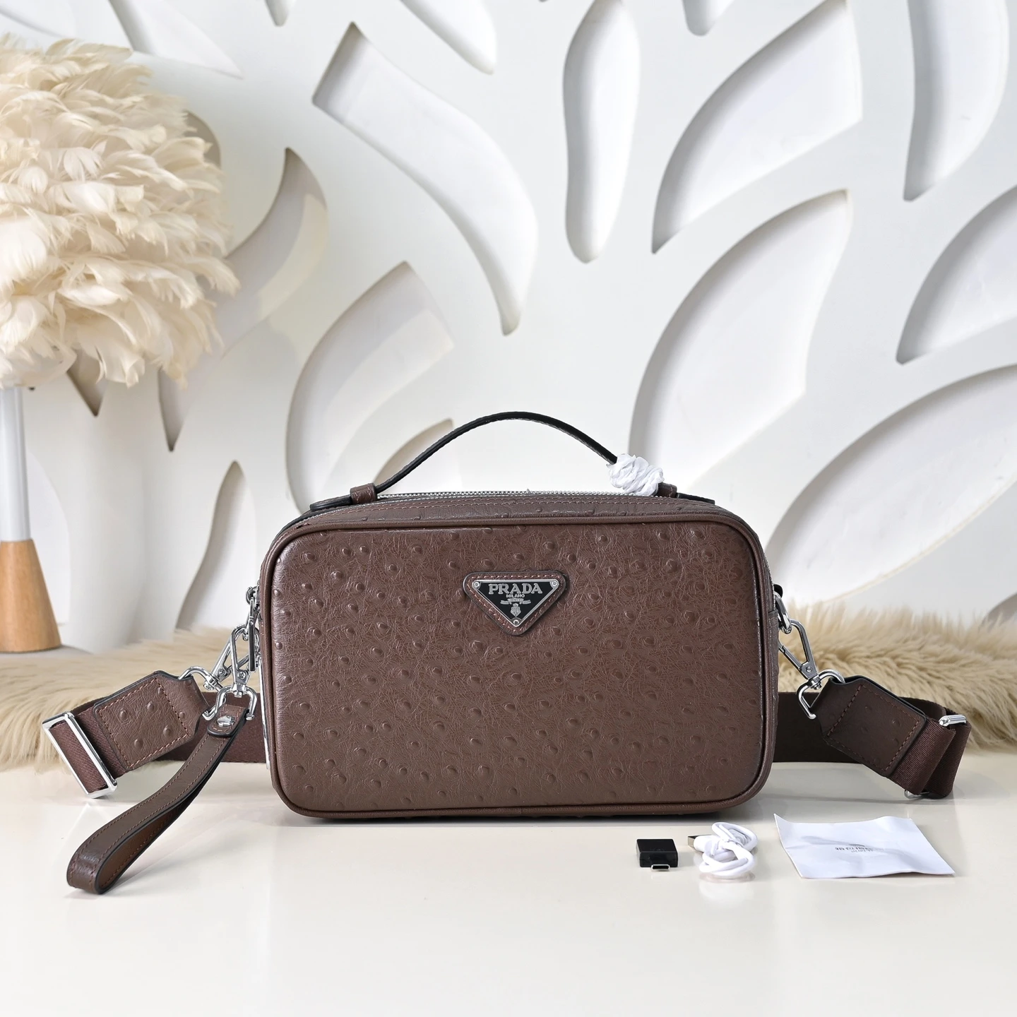 Prada Bag — b493e1d4