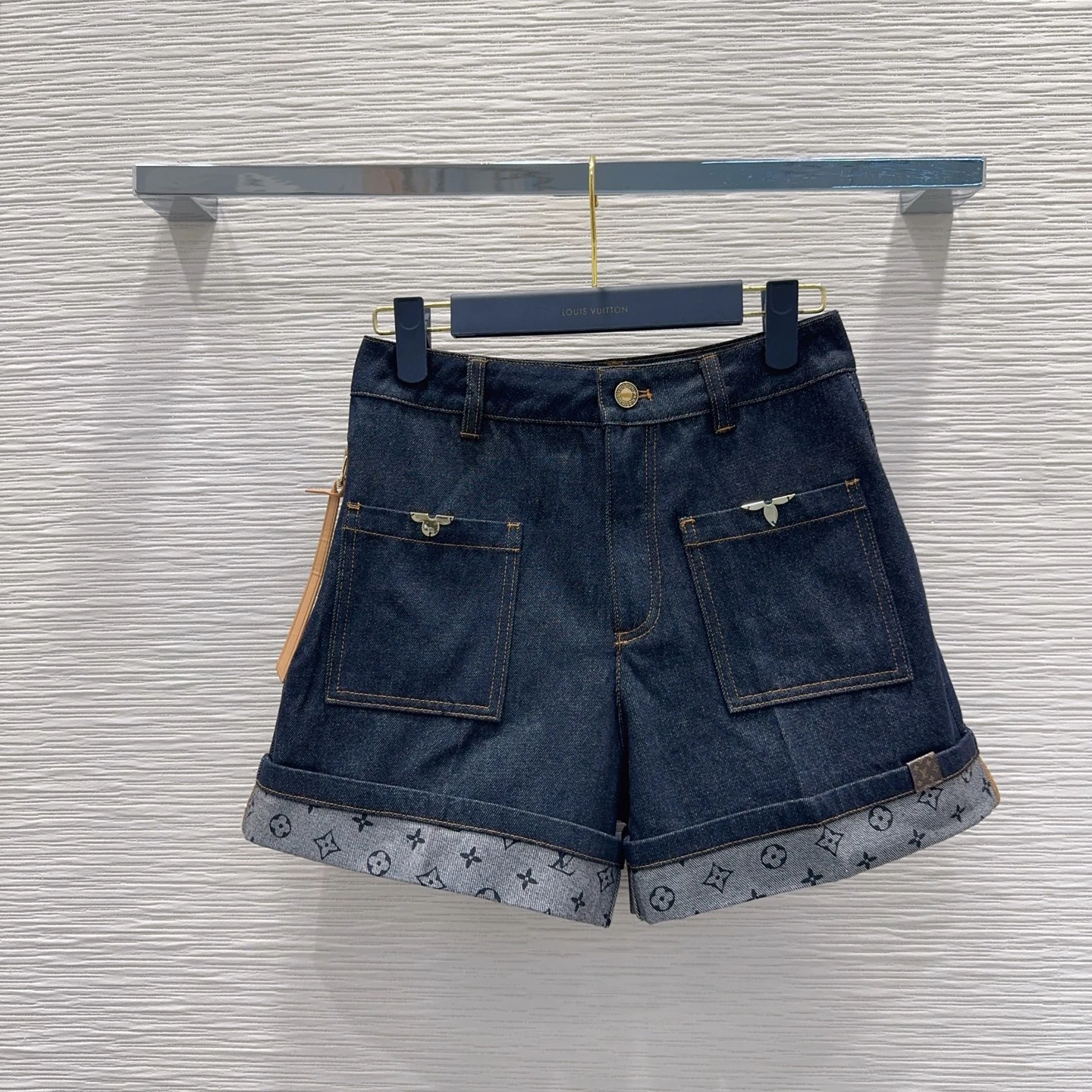 Shorts — 8273ec09