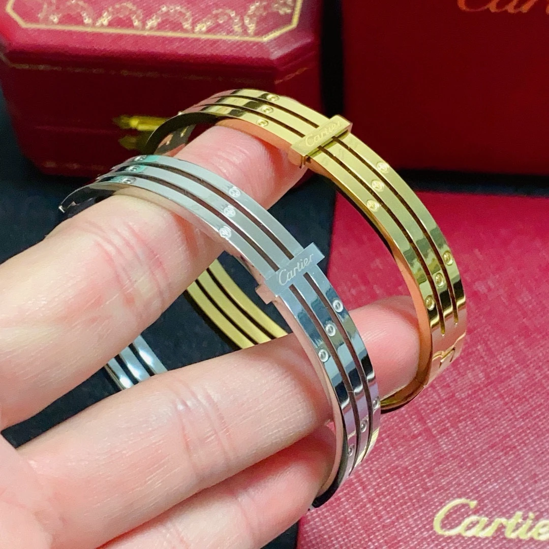 Cartier Jewellery — f160e439