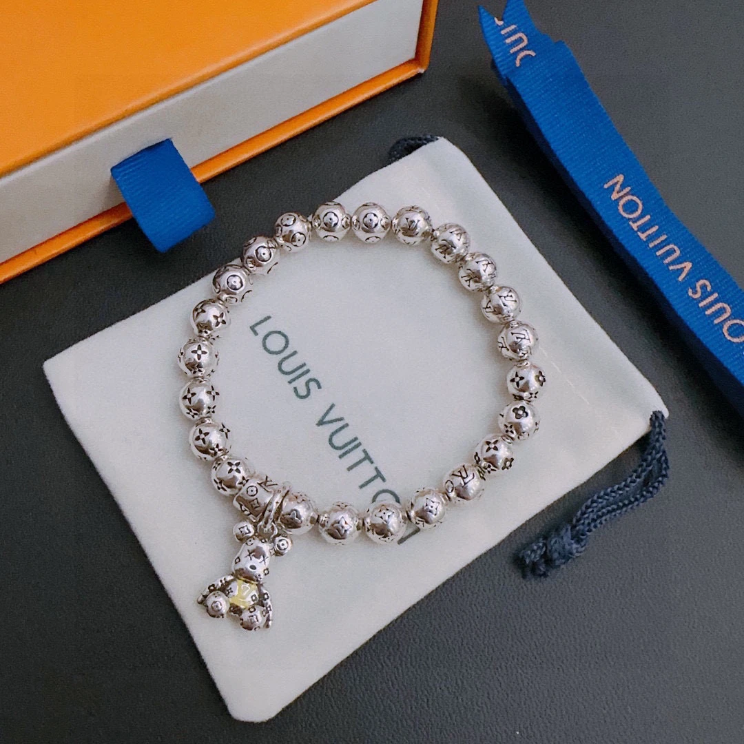 Louis Vuitton Bracelets — 92bdeb61