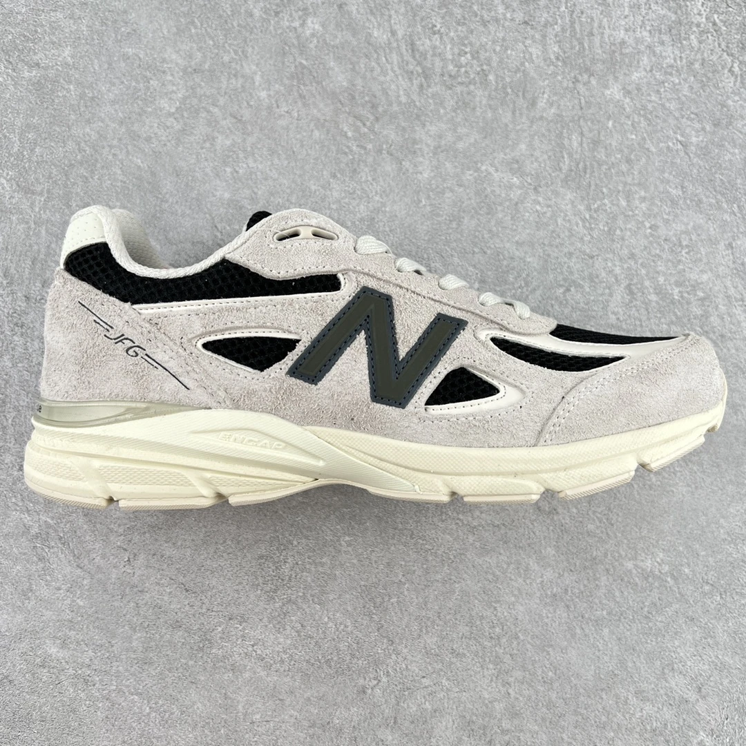 New Balance Sneakers — 2d6aacd8