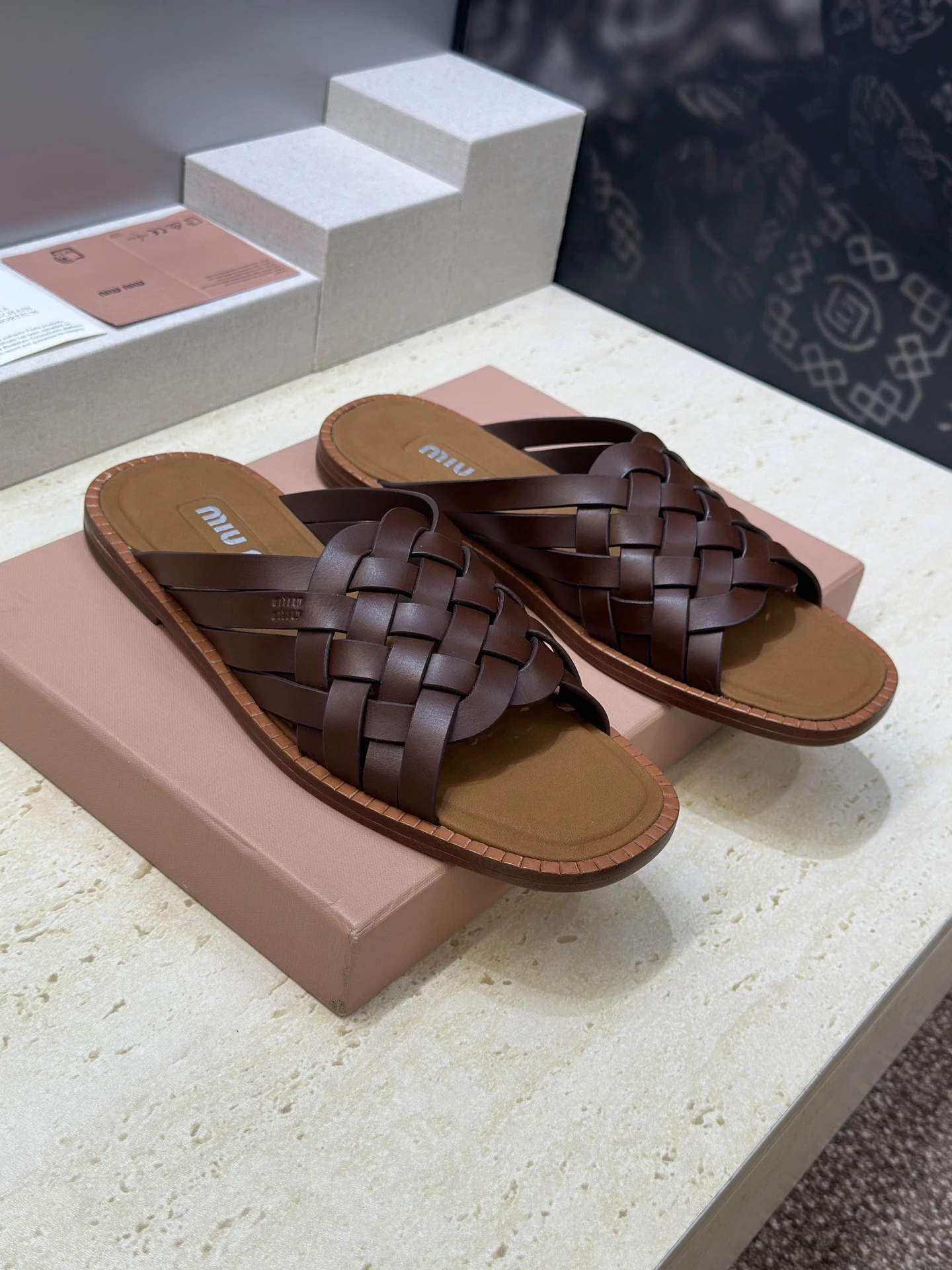 Miu Miu Slippers — 4aee3b9d