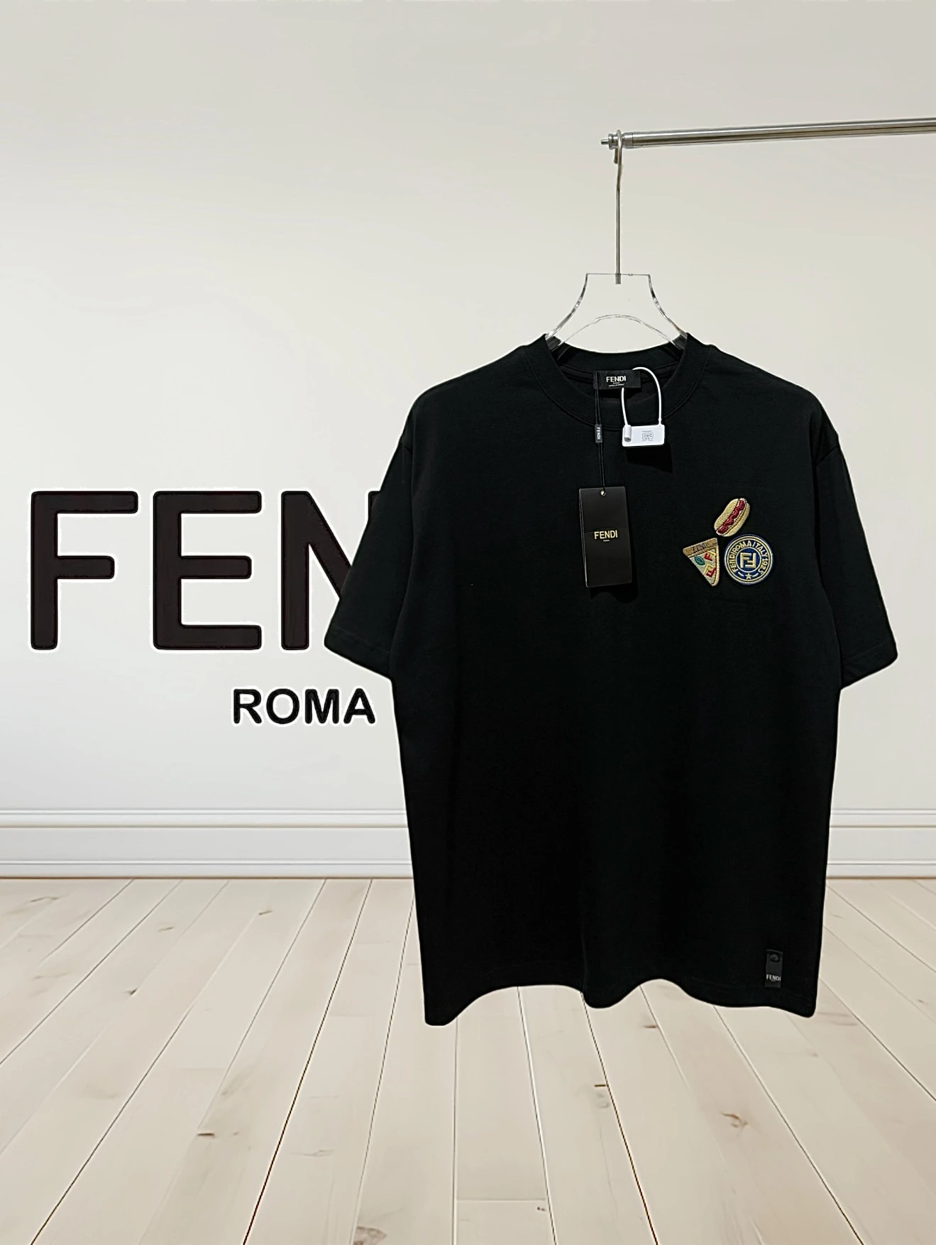 Fendi T-Shirt — 0a2e6f77