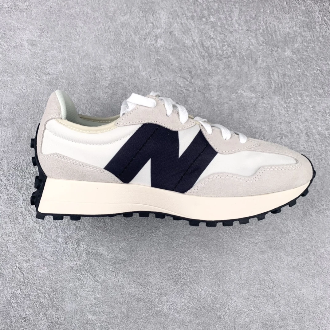 New Balance Shoes — 70e5a6c3