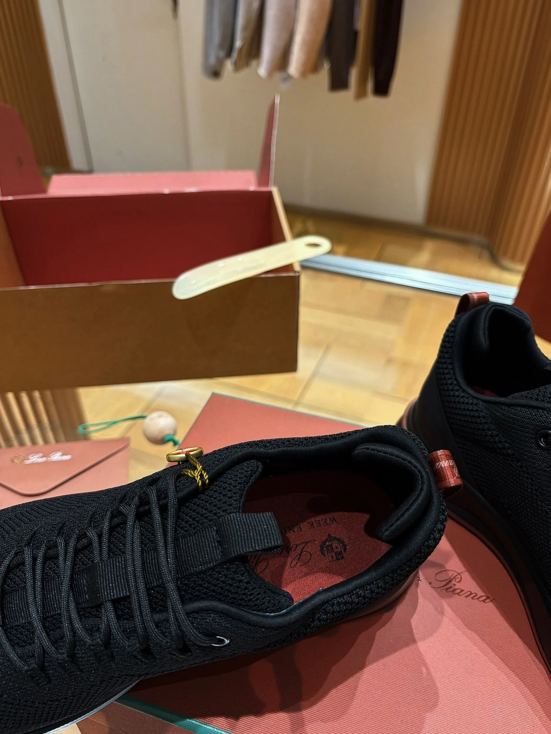Loro Piana Sneakers — 78d6f405
