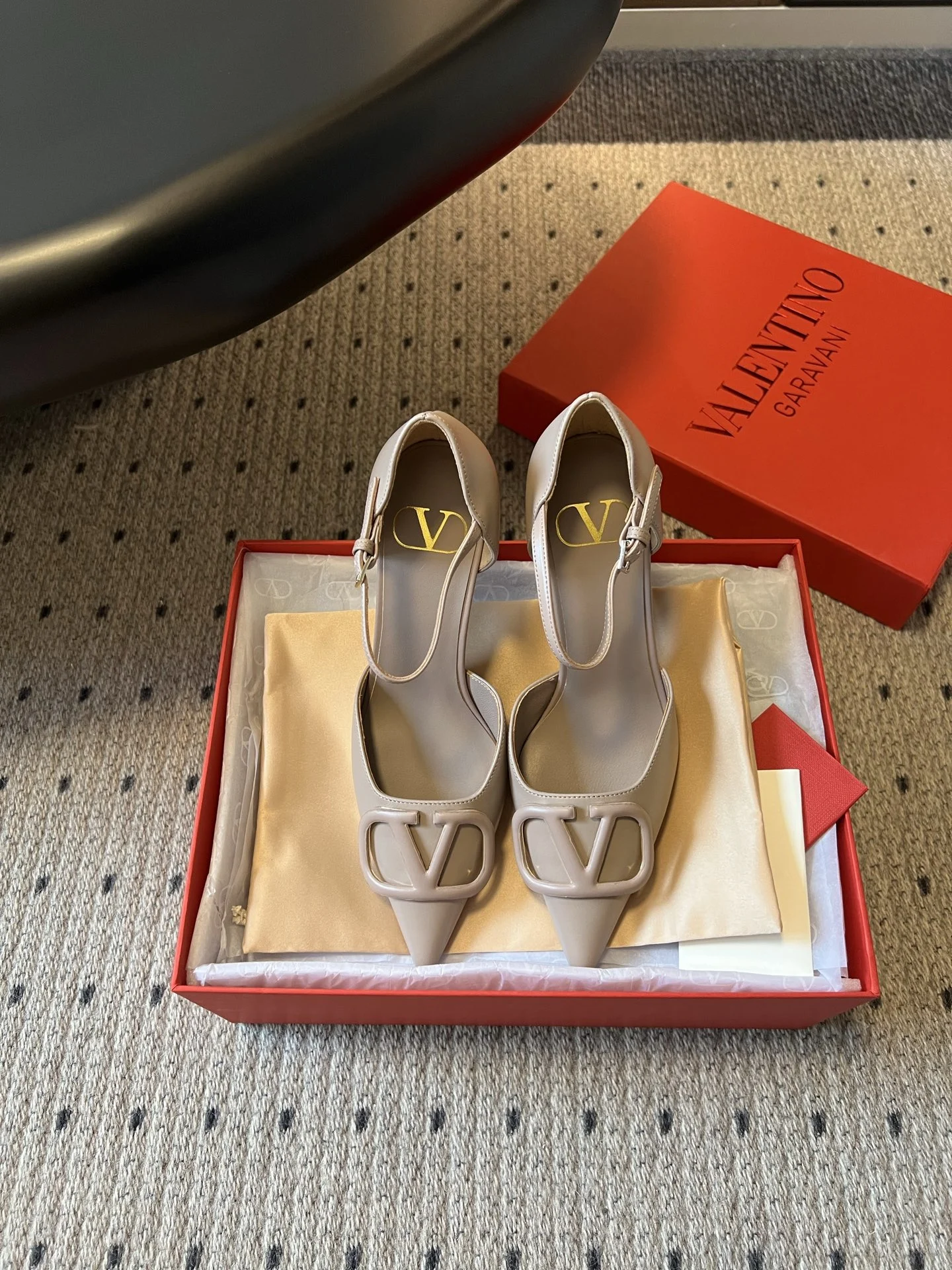 Valentino Shoes — 630d6b44