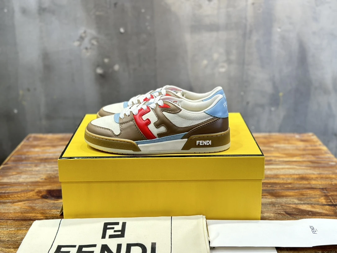 Fendi Sneakers — ac8c6c6e