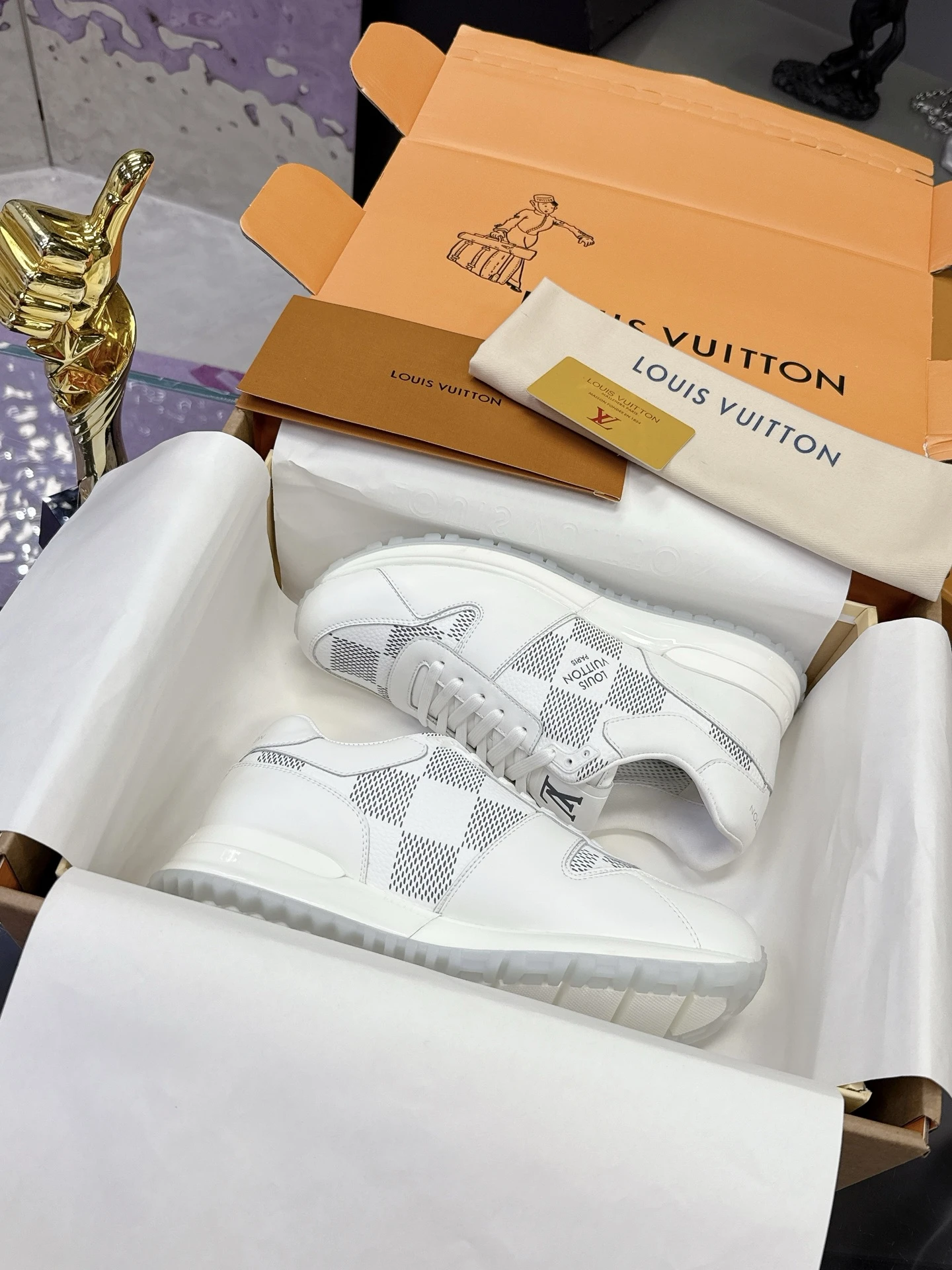 Louis Vuitton Sneakers — c8657529