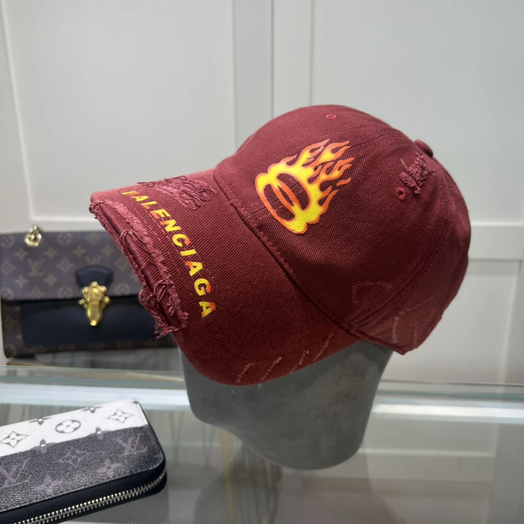 Balenciaga Hat — 4755e33f