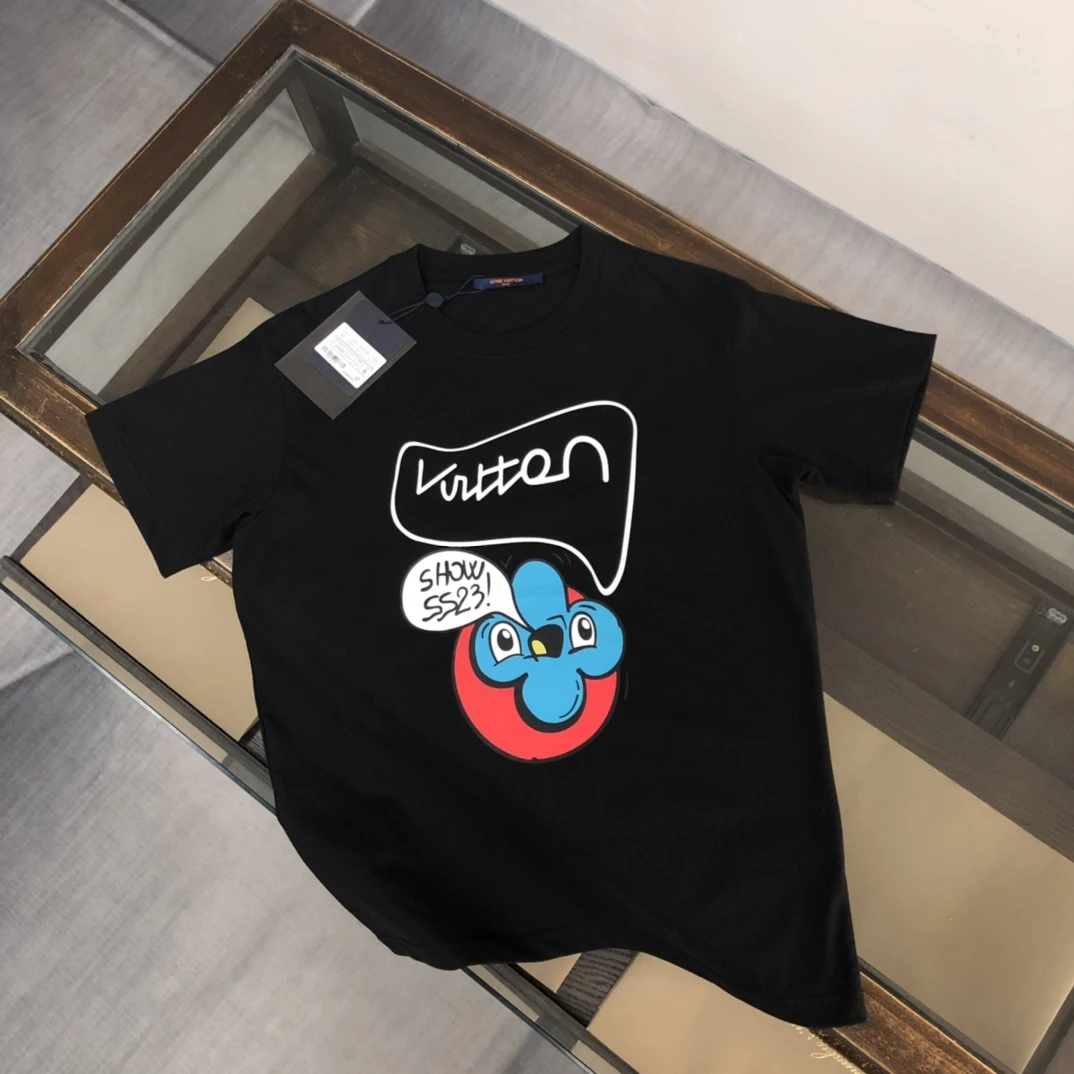 Louis Vuitton T-Shirt — d1fe45f2