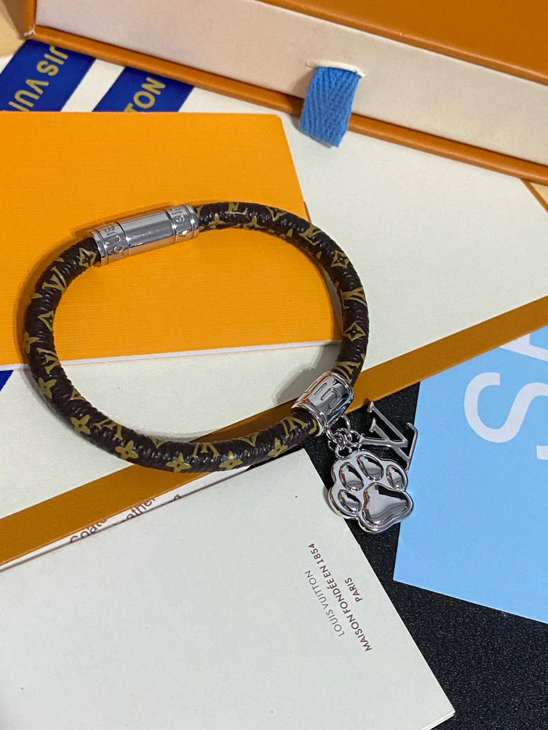 Louis Vuitton Bangles — 5a49c4a2