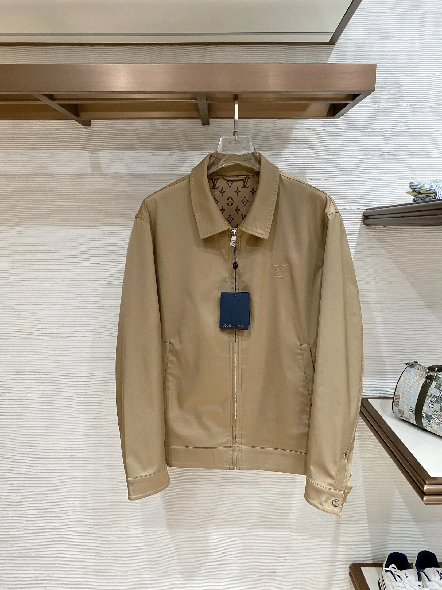Louis Vuitton Jackets — 98b576e0