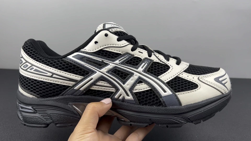 Asics Shoes — e03113d2