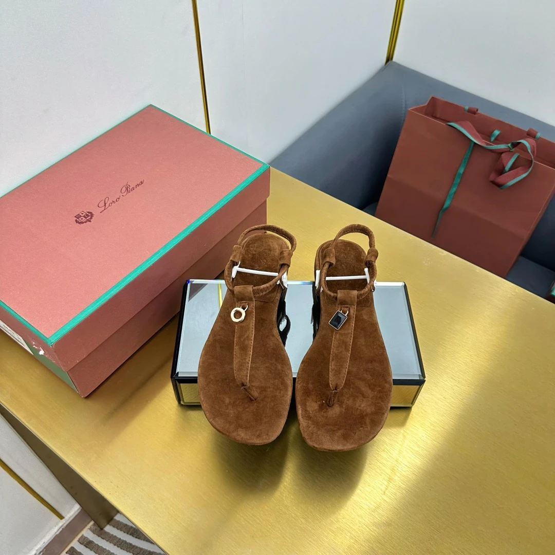 Loro Piana Slippers — b34c3c75