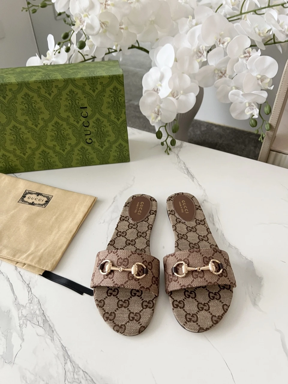 Gucci Shoes — 3c9d5705