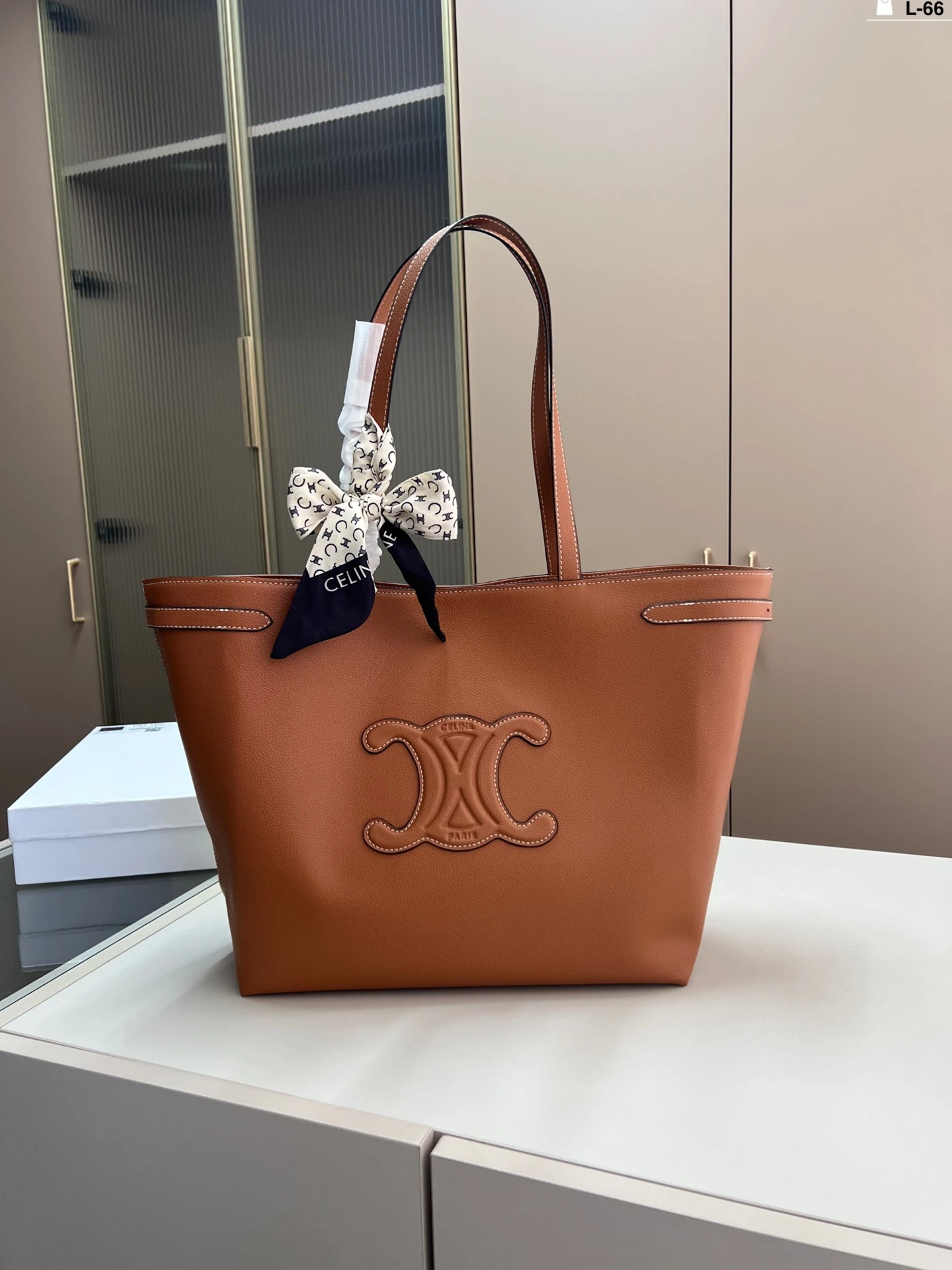 Celine Bag — 81cc20c0