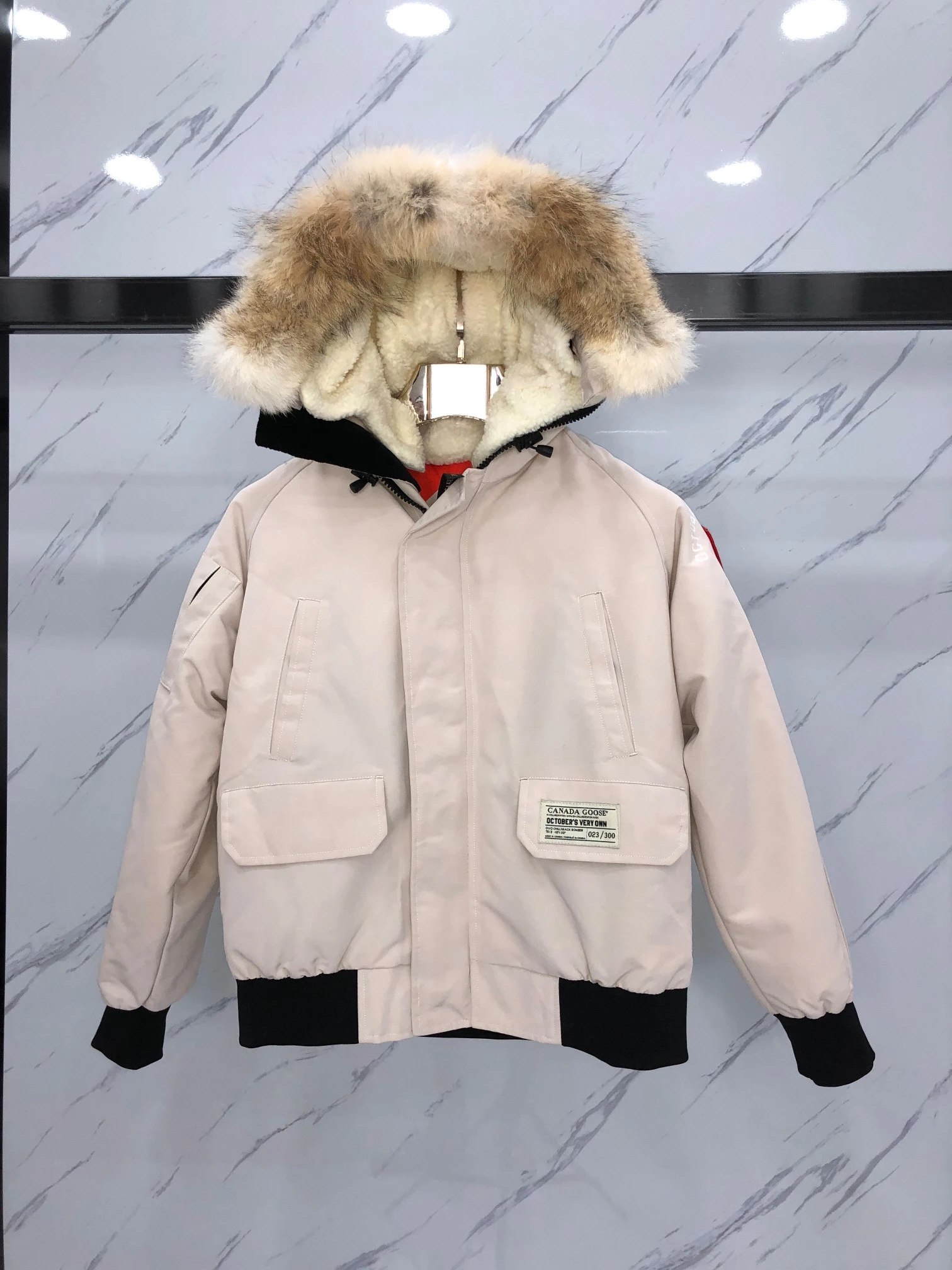Canada Goose Down Jacket — 92ead09b