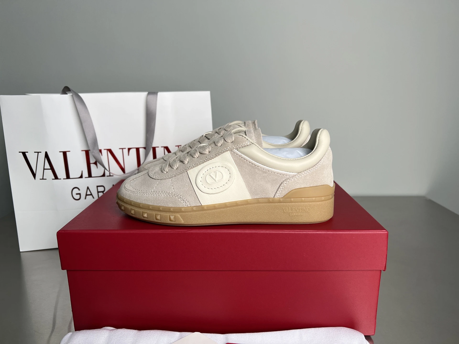 Valentino Sneakers — a579f536