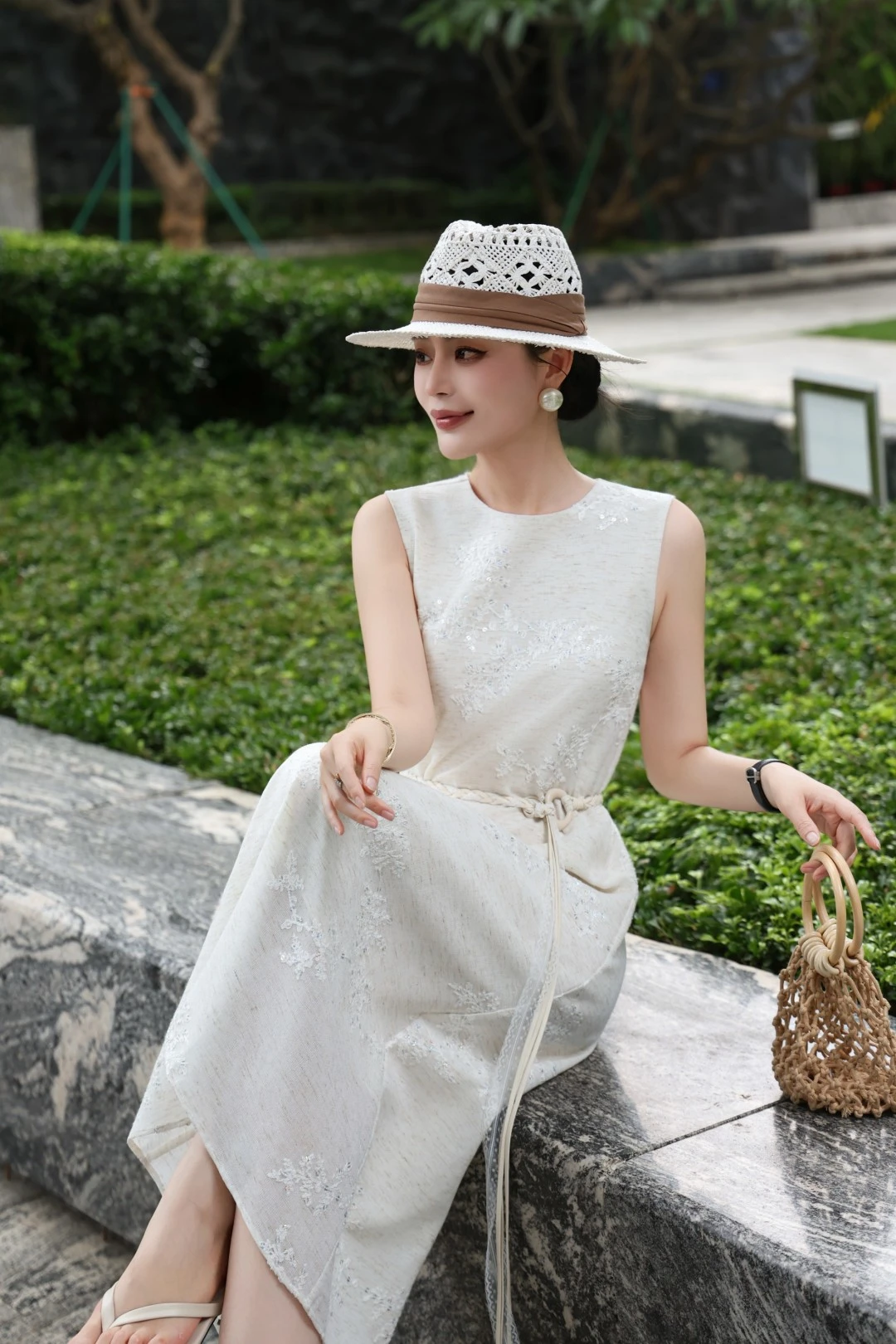 Dresses — 87e8c812