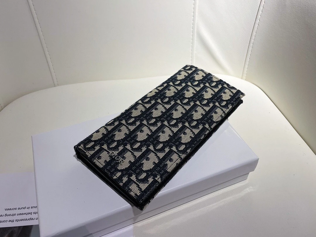 Dior Bag — b8164e71