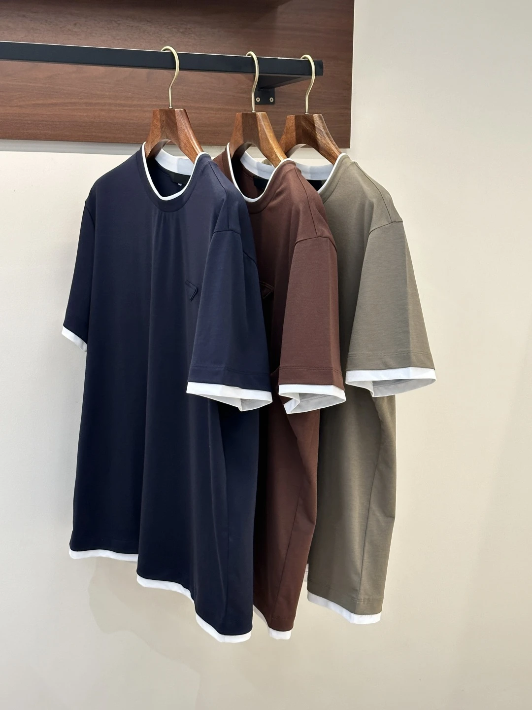 Prada T-Shirt — 1eb60c91