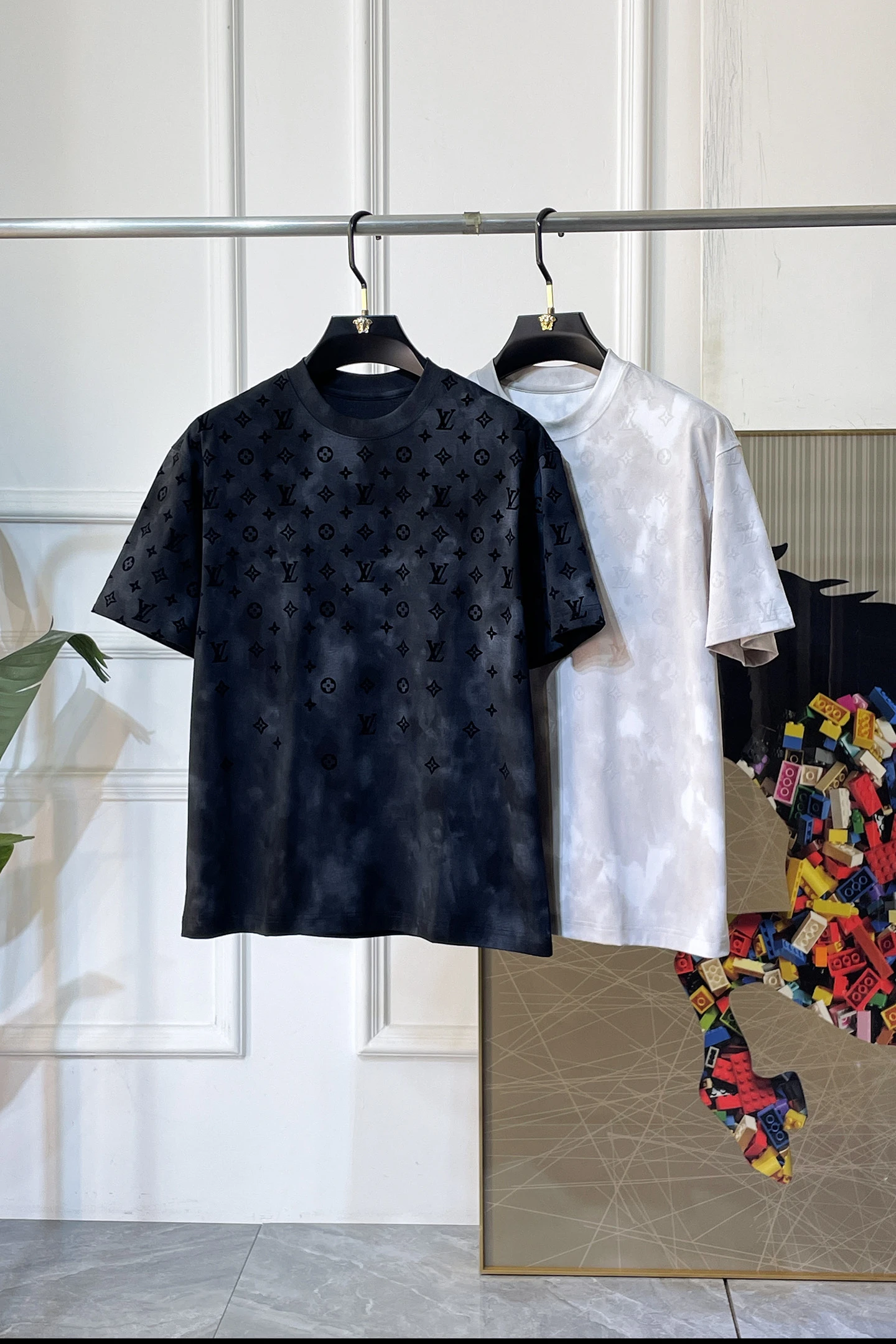 Louis Vuitton T-Shirt — 4ad1437e