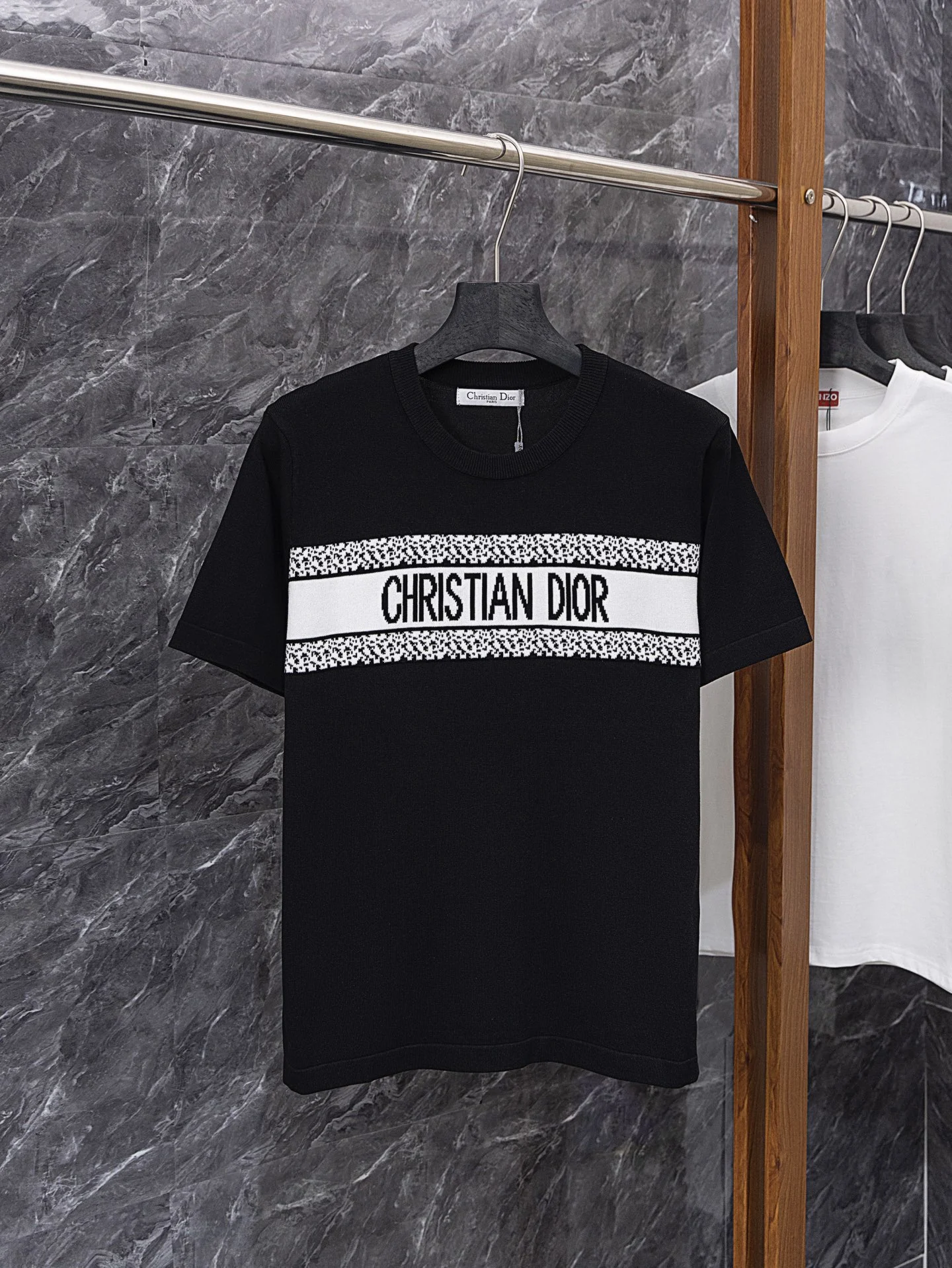 Dior T-Shirt — 43af66fe