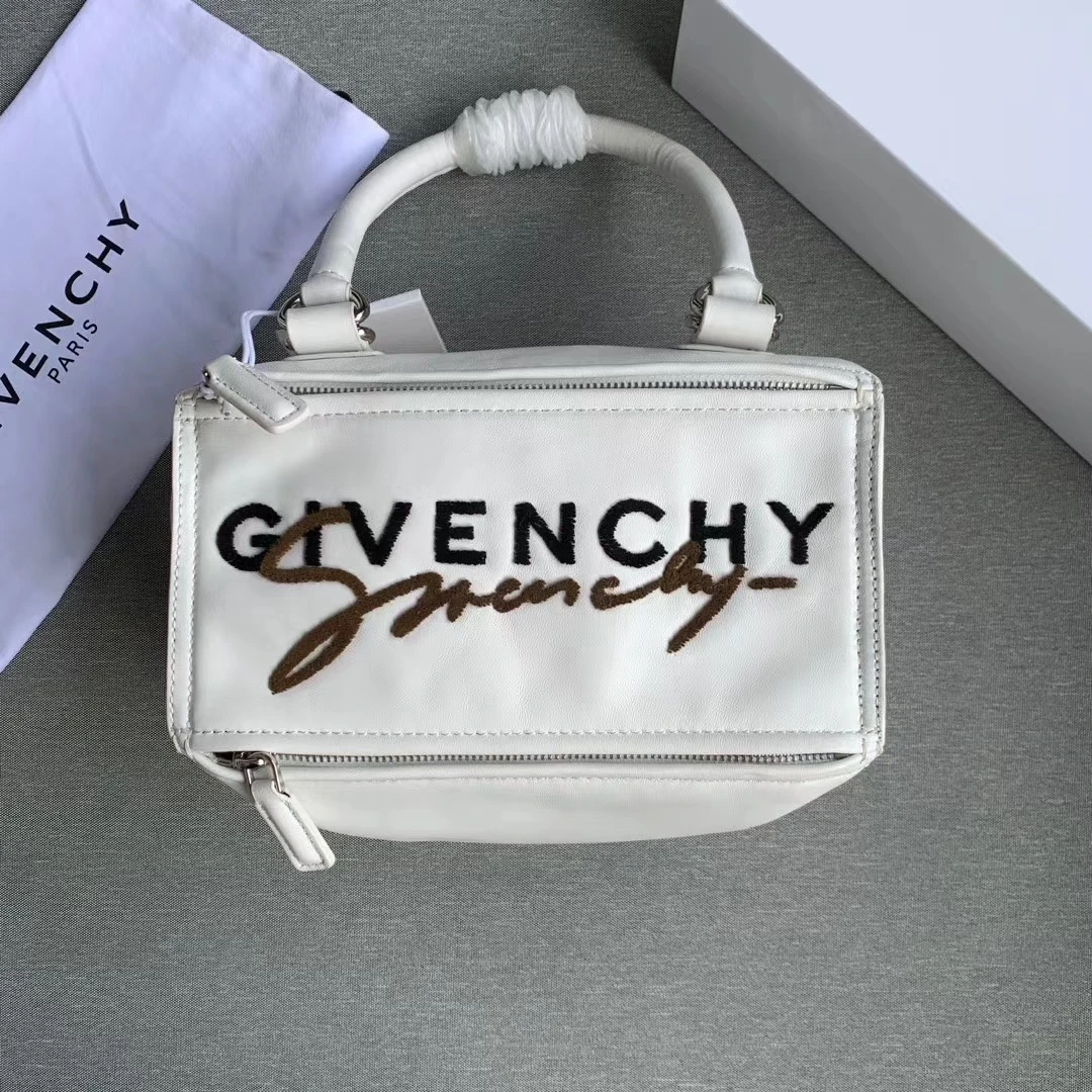 Givenchy Bag — e898bcf0